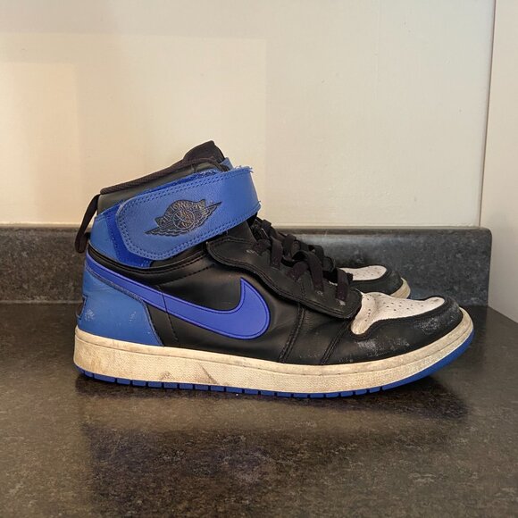 Jordan 1 FlyEase 'Hyper Royal' - Size 10 - Picture 2 of 11